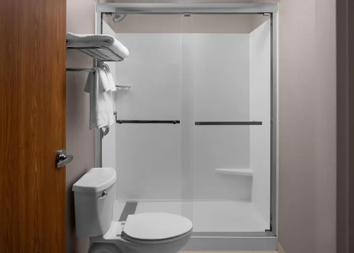 Hotel Springhill Southside Works 3*