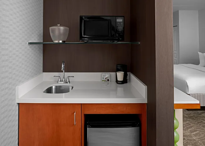 Hotel Springhill Southside Works 3*